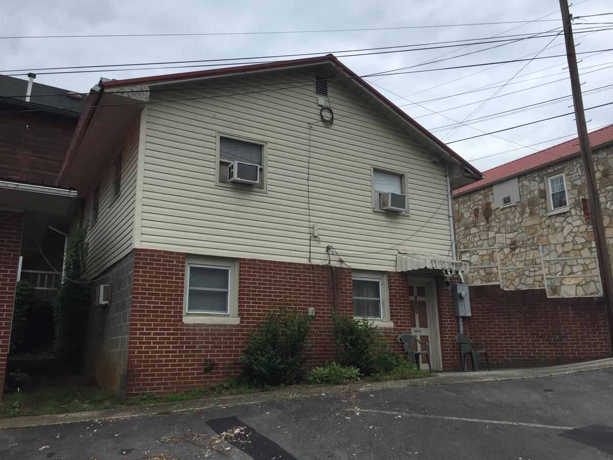 Phillips Historic Motel & Cottages Robbinsville Exterior photo